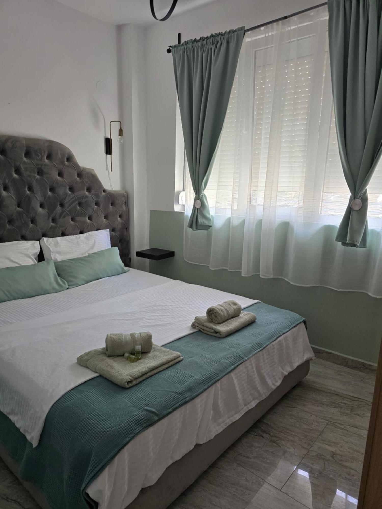 Апартаменты Mila Deluxe Переа Экстерьер фото